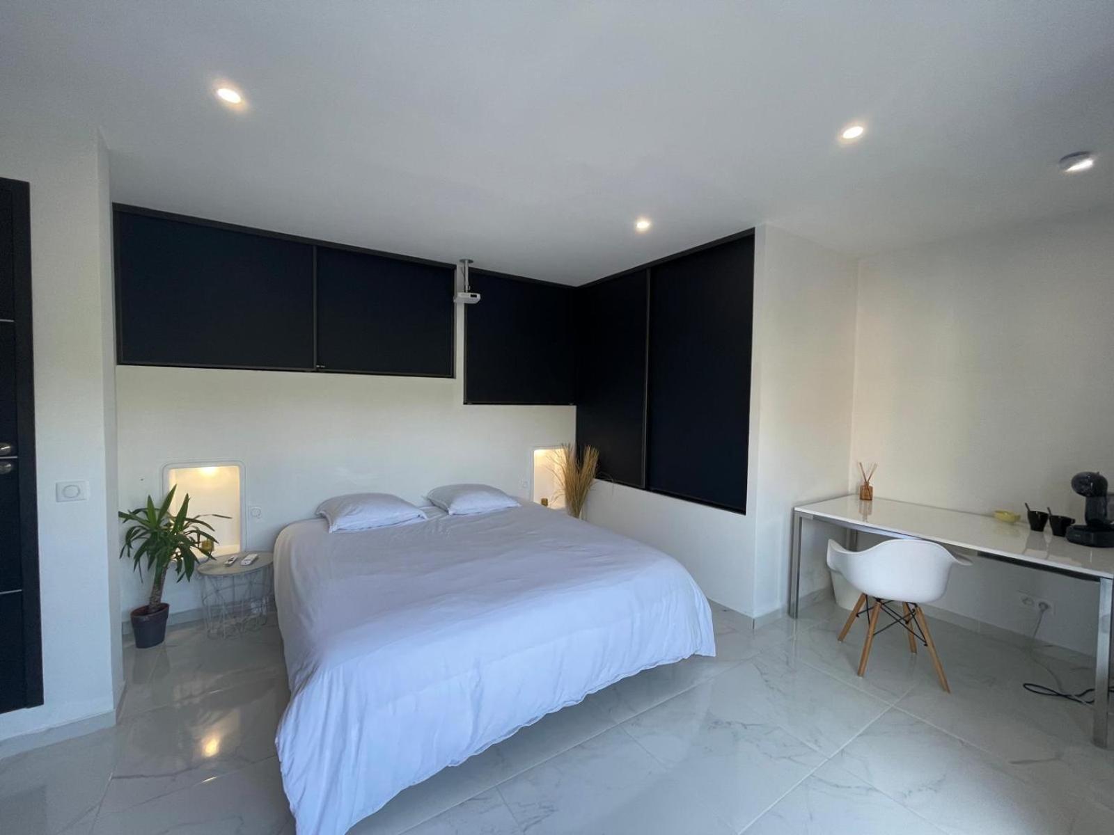 Appartement Villa D'Aurore Le Rouret Esterno foto